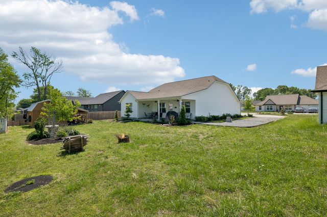 1180 Shaylee Dr, Springfield, TN 37172