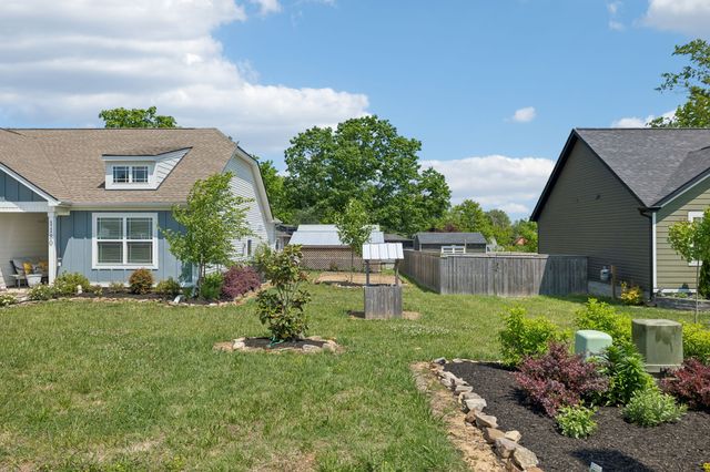 1180 Shaylee Dr, Springfield, TN 37172