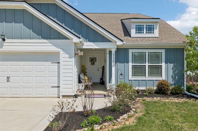 1180 Shaylee Dr, Springfield, TN 37172