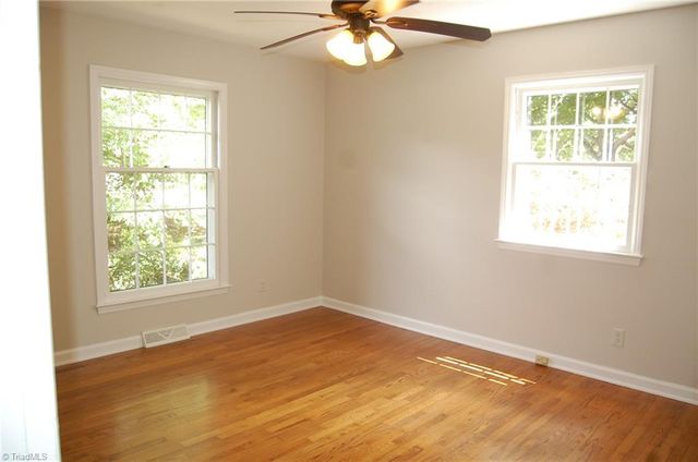1105 McDowell Drive, Greensboro, NC 27408