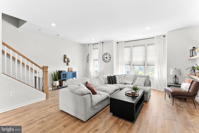 308 NEBEIOLO TER SE, Leesburg, VA 20175