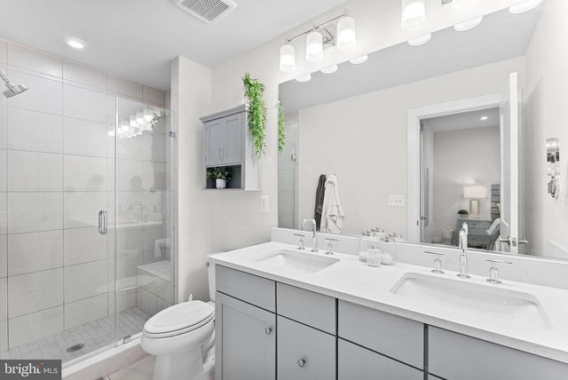 308 NEBEIOLO TER SE, Leesburg, VA 20175