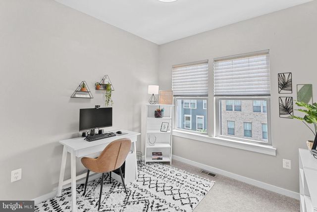 308 NEBEIOLO TER SE, Leesburg, VA 20175