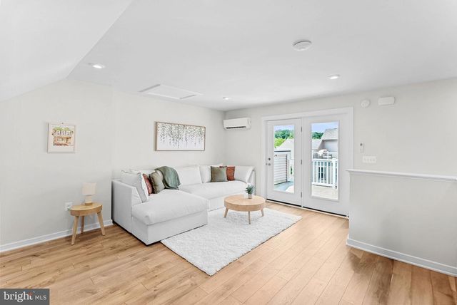 308 NEBEIOLO TER SE, Leesburg, VA 20175