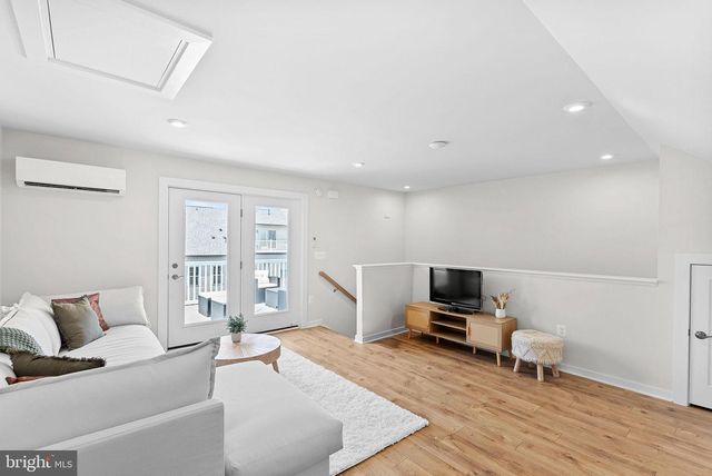 308 NEBEIOLO TER SE, Leesburg, VA 20175