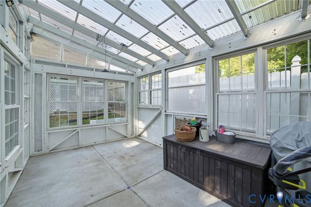 9509 Meadowview Rd, Henrico, VA 23294