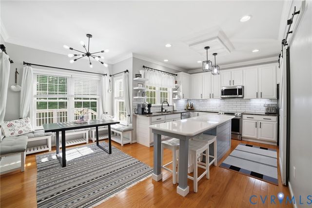 9509 Meadowview Rd, Henrico, VA 23294