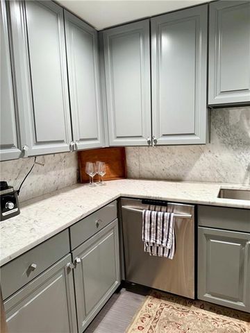 195 14th NE Street 312, Atlanta, GA 30309