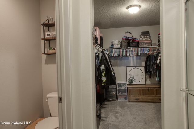 1497 N MINAM LOOP, Post Falls, ID 83854