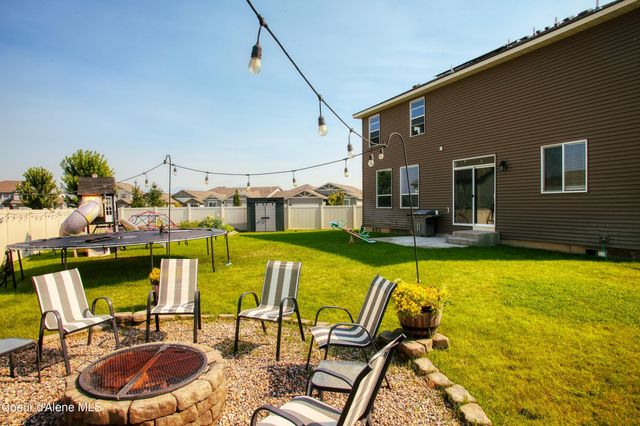 1497 N MINAM LOOP, Post Falls, ID 83854