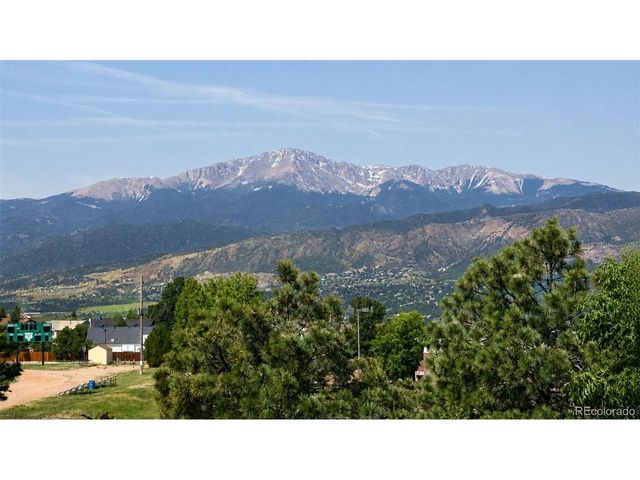 2830 Bethune Ct, Colorado Springs, CO 80920