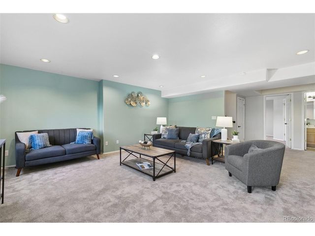 2830 Bethune Ct, Colorado Springs, CO 80920