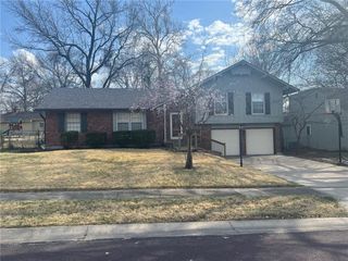 5607 W 98th Terrace, Overland Park, KS 66207