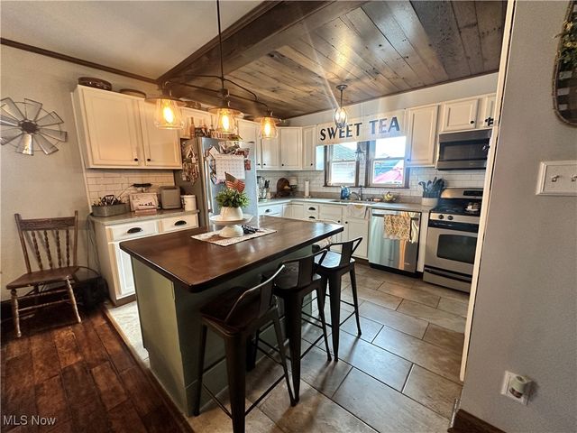 817 Walnut Street, Caldwell, OH 43724