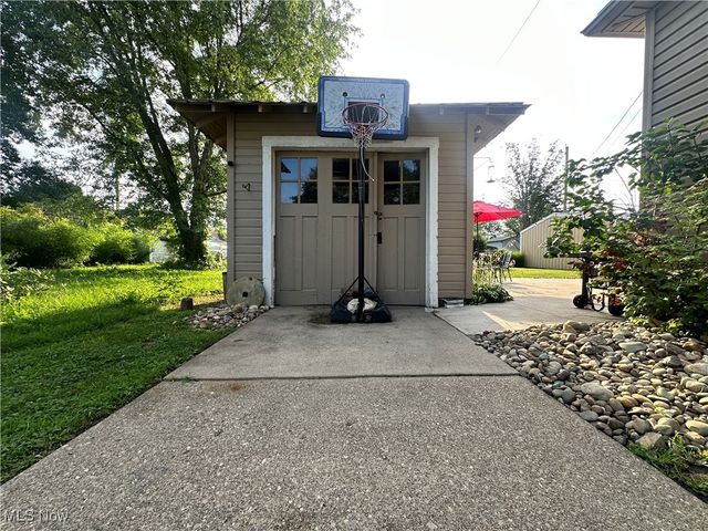 817 Walnut Street, Caldwell, OH 43724