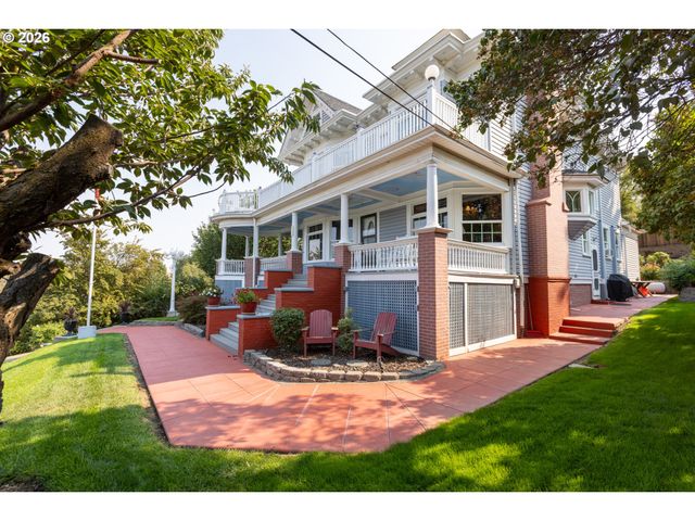 620 DAVIS St, Wasco, OR 97065