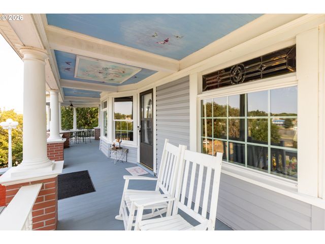 620 DAVIS St, Wasco, OR 97065