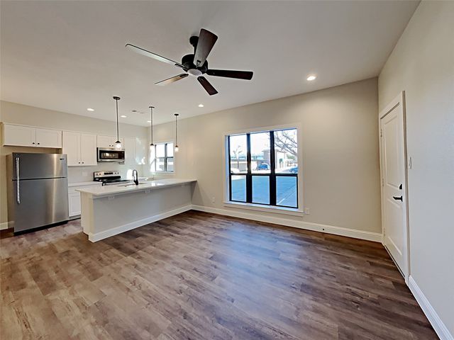 10738 Park Village Place B, Dallas, TX 75230