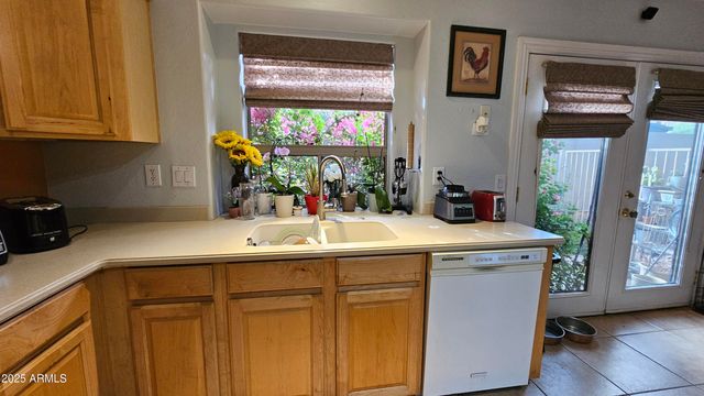 4633 E DESERT SANDS Drive, Chandler, AZ 85249