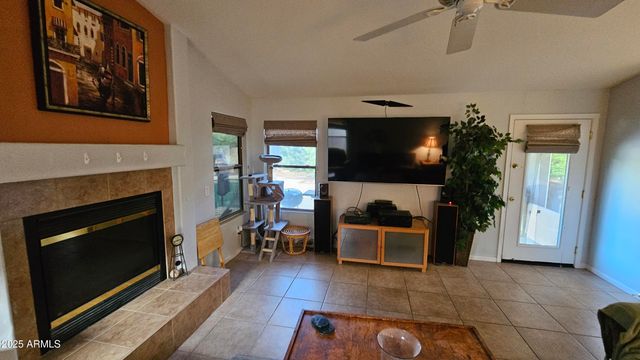 4633 E DESERT SANDS Drive, Chandler, AZ 85249