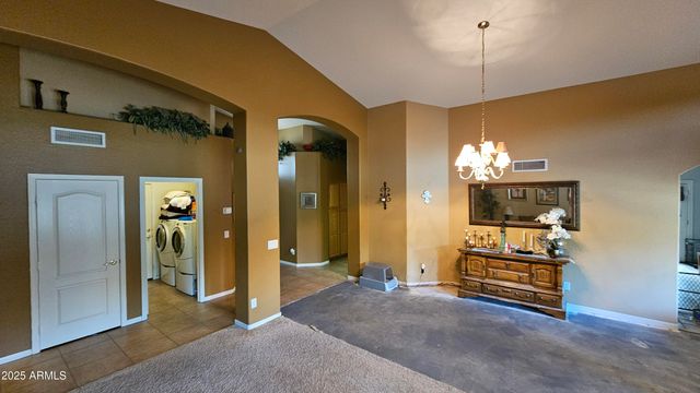 4633 E DESERT SANDS Drive, Chandler, AZ 85249