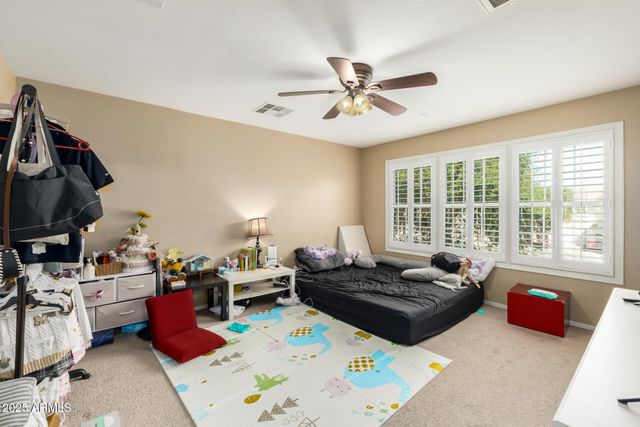 2329 E FRAKTUR Road, Phoenix, AZ 85040