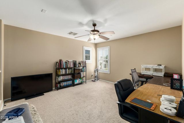 2329 E FRAKTUR Road, Phoenix, AZ 85040