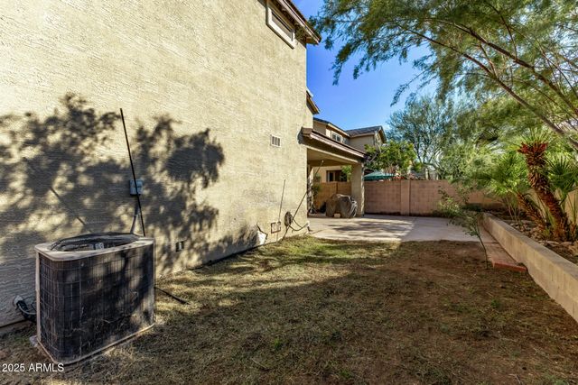 2329 E FRAKTUR Road, Phoenix, AZ 85040