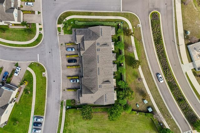 2064 LAKE WATERS PL, Lutz, FL 33558