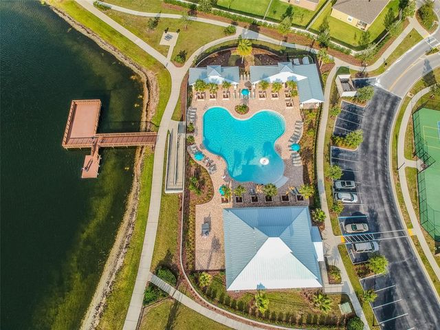 2064 LAKE WATERS PL, Lutz, FL 33558