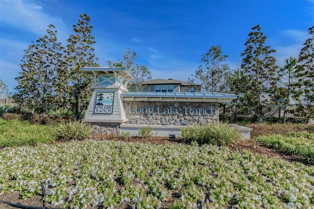 2064 LAKE WATERS PL, Lutz, FL 33558