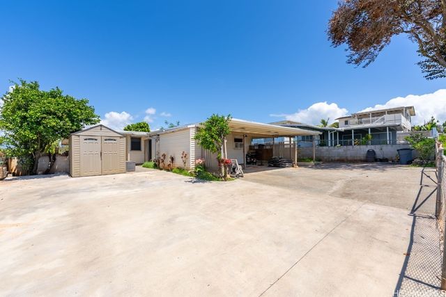 2010 Komo Mai Drive, Pearl City, HI 96782