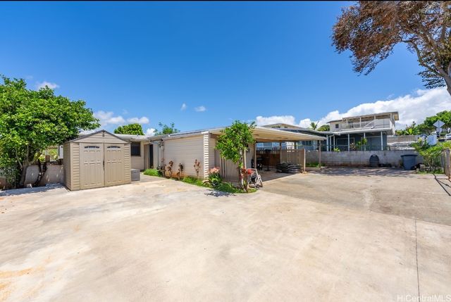 2010 Komo Mai Drive, Pearl City, HI 96782