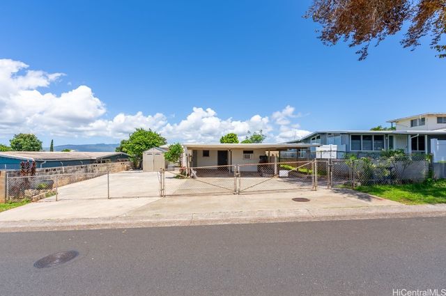 2010 Komo Mai Drive, Pearl City, HI 96782