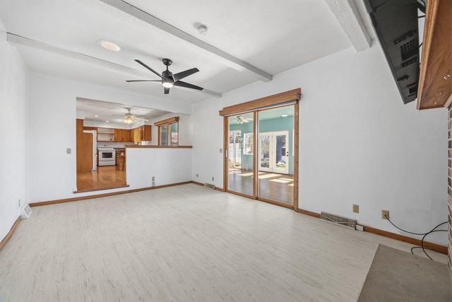 3828 Beacon Hill Drive, Janesville, WI 53546