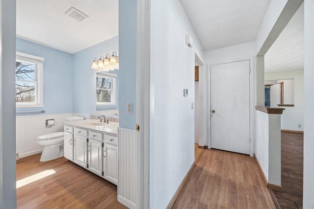 3828 Beacon Hill Drive, Janesville, WI 53546