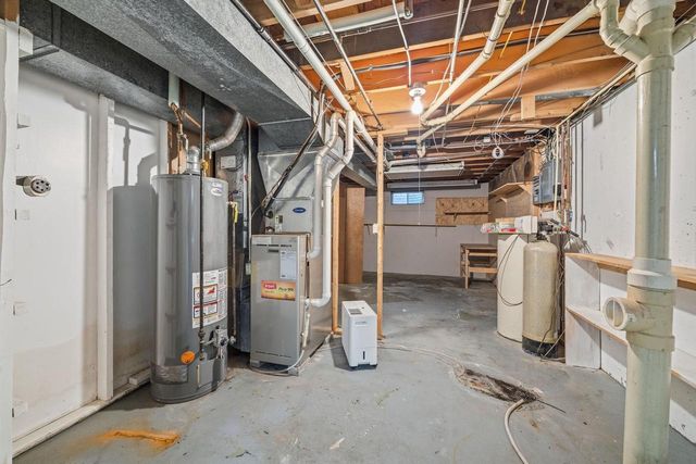 3828 Beacon Hill Drive, Janesville, WI 53546