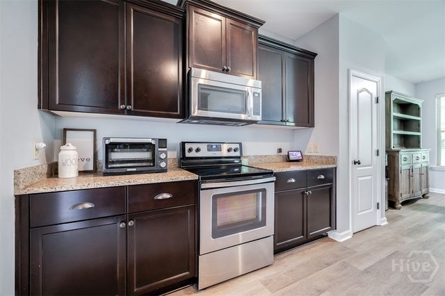 172 Green Paddock Circle, Guyton, GA 31312