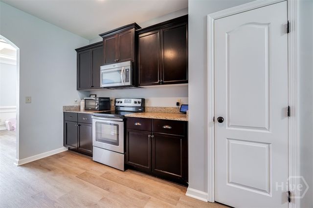 172 Green Paddock Circle, Guyton, GA 31312