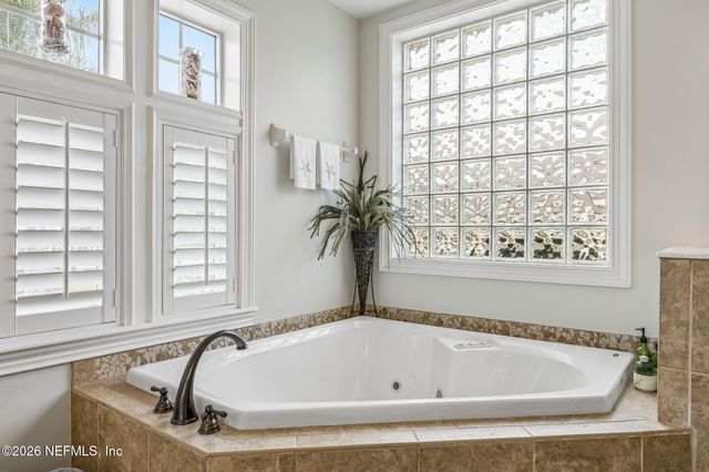 267 CLEARWATER Drive, Ponte Vedra Beach, FL 32082