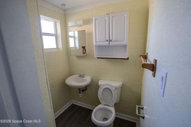 2581 Spence Drive NE, Palm Bay, FL 32905