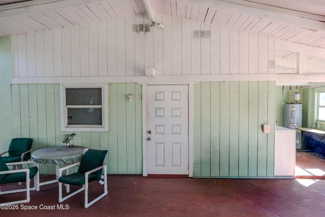 2581 Spence Drive NE, Palm Bay, FL 32905