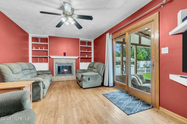 121 Bar Harbor Road S, Freehold, NJ 07728