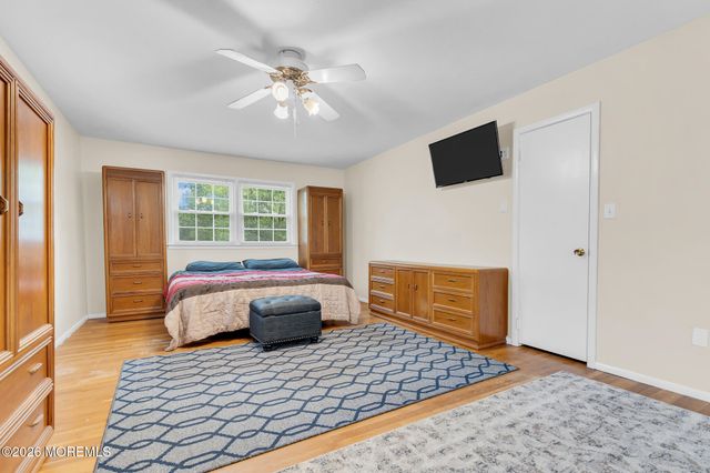 121 Bar Harbor Road S, Freehold, NJ 07728