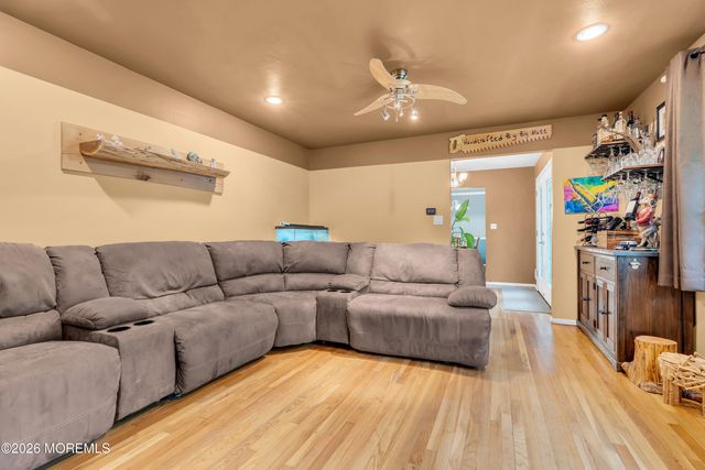 121 Bar Harbor Road S, Freehold, NJ 07728