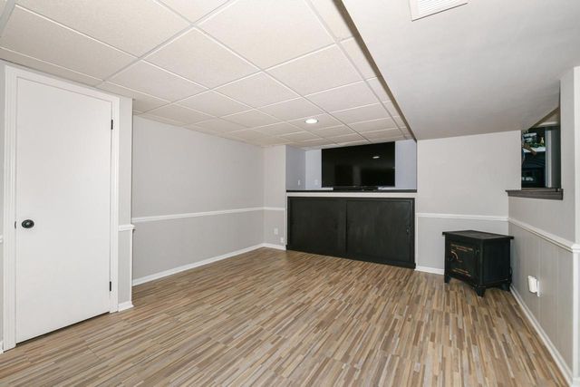 4100 W Fieldview COURT, Franklin, WI 53132