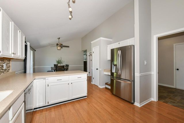 4100 W Fieldview COURT, Franklin, WI 53132