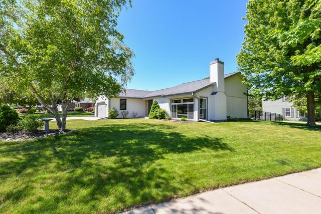 4100 W Fieldview COURT, Franklin, WI 53132