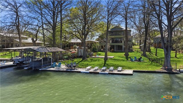 384 Rancho Road, New Braunfels, TX 78130