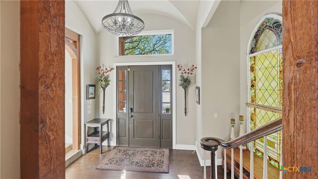 384 Rancho Road, New Braunfels, TX 78130